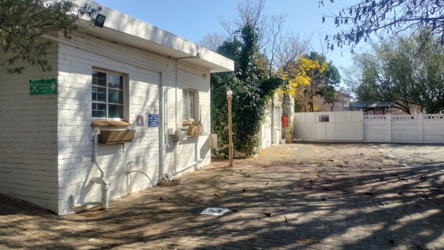 12 Bedroom Property for Sale in Universitas Free State
